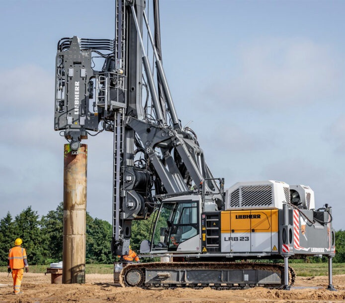 Different types of piling rig models